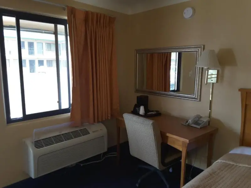 Queen Room